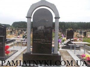 УСТАНОВКА ПАМЯТНИКОВ В КИЕВЕ